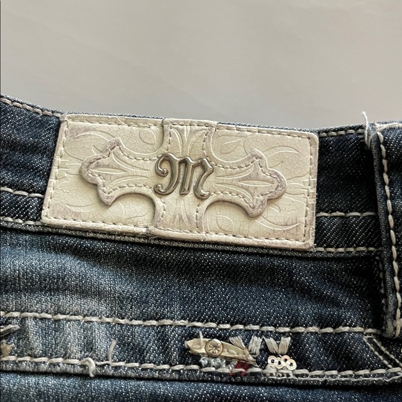 Miss Me Signature Boot Mid Rise Size 31 - Picture 14 of 16